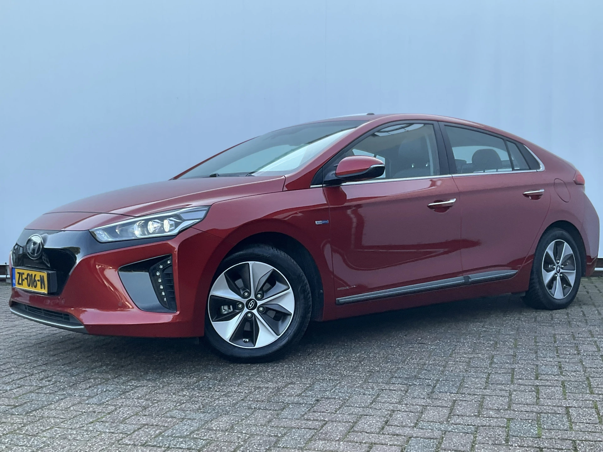 Hoofdafbeelding Hyundai IONIQ