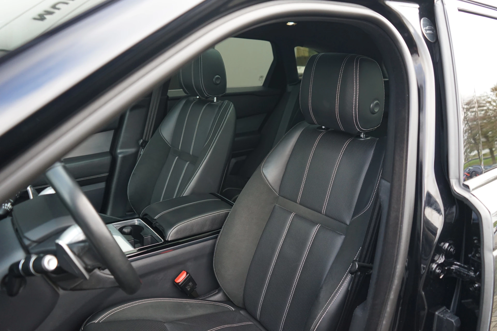 Hoofdafbeelding Land Rover Range Rover Velar