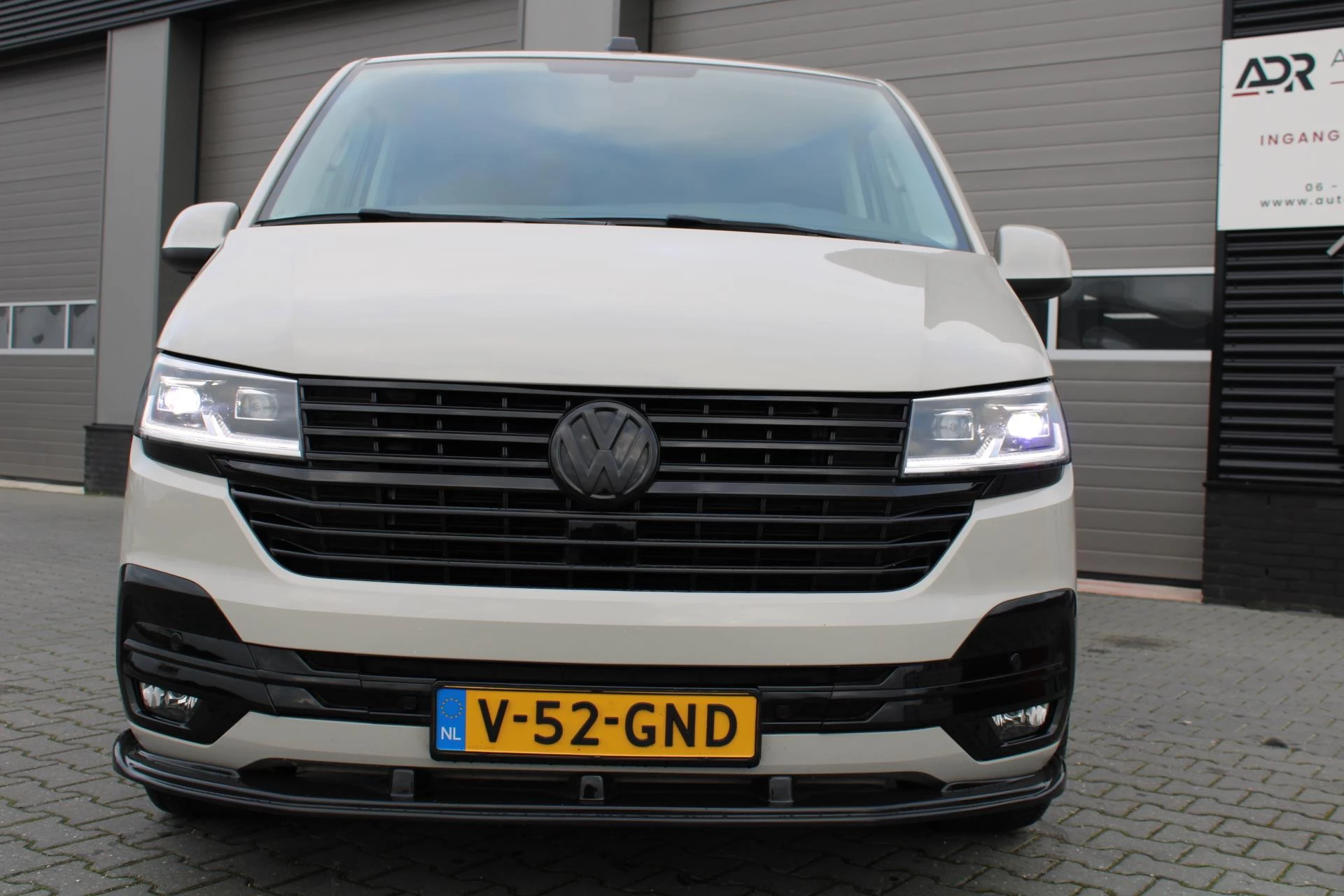 Hoofdafbeelding Transporter 