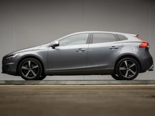 Volvo V40 2.0 T4 Business Sport R-Design (PANORAMADAK,NAVI,STOELVERWARMING,CAMERA,LEDER,TREKHAAK,CRUISE,CLIMATE,GETINT,NETTESTAAT)