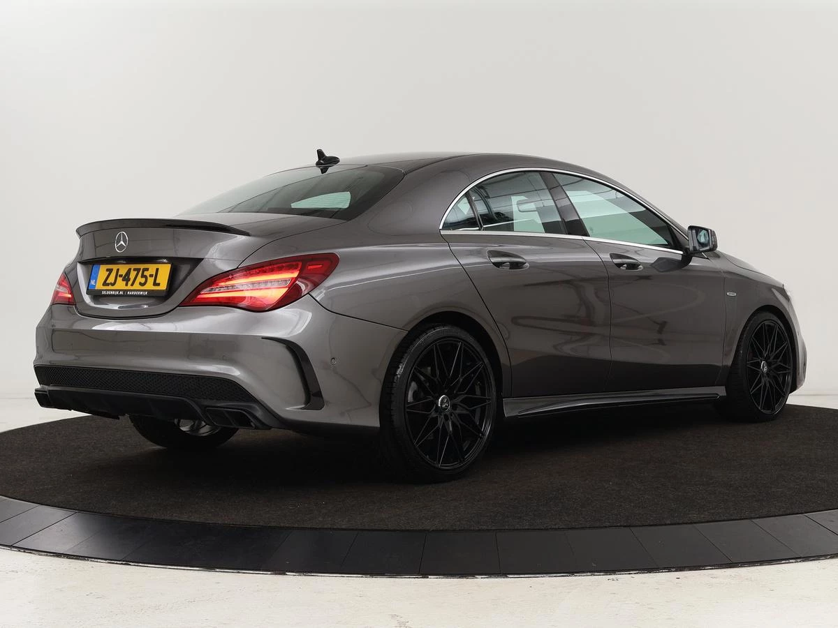 Hoofdafbeelding Mercedes-Benz CLA
