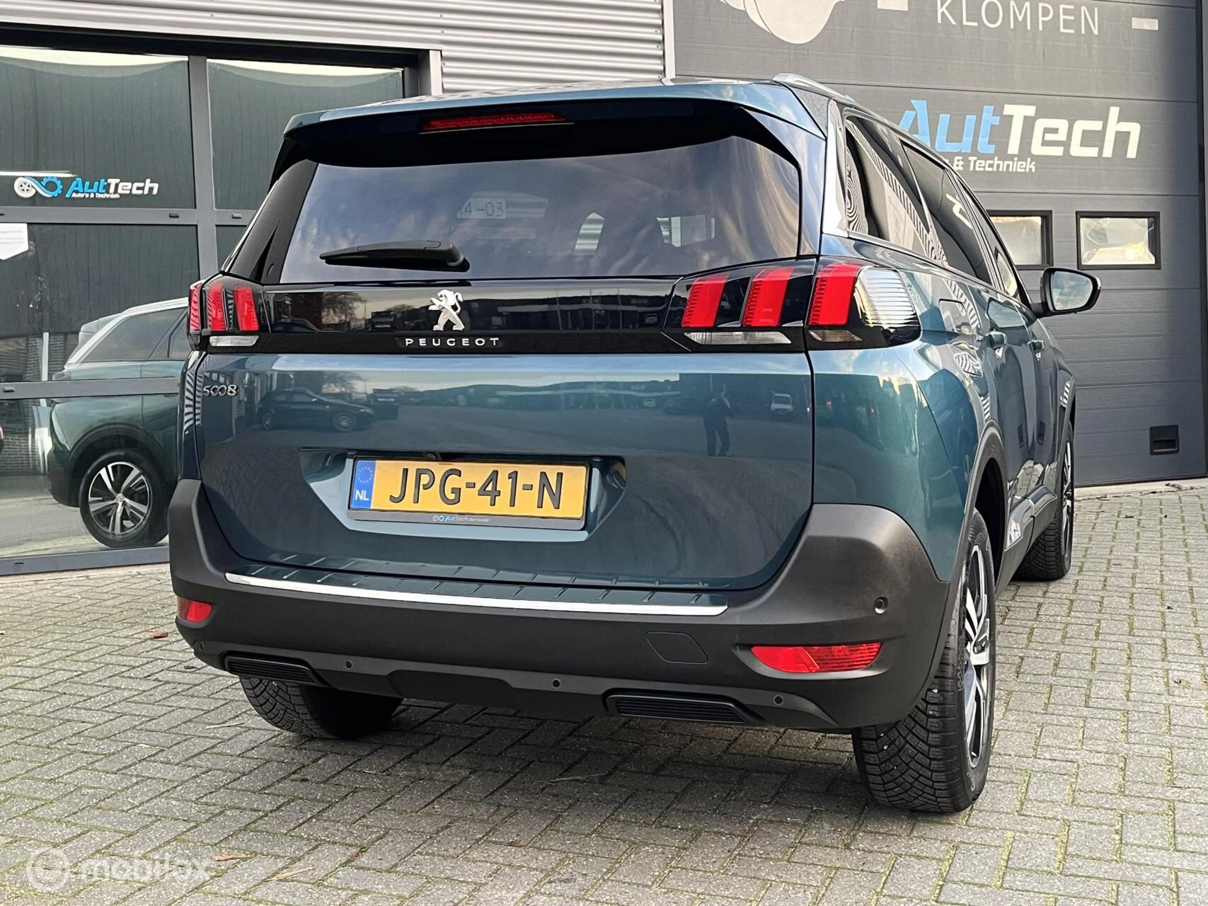 Hoofdafbeelding Peugeot 5008