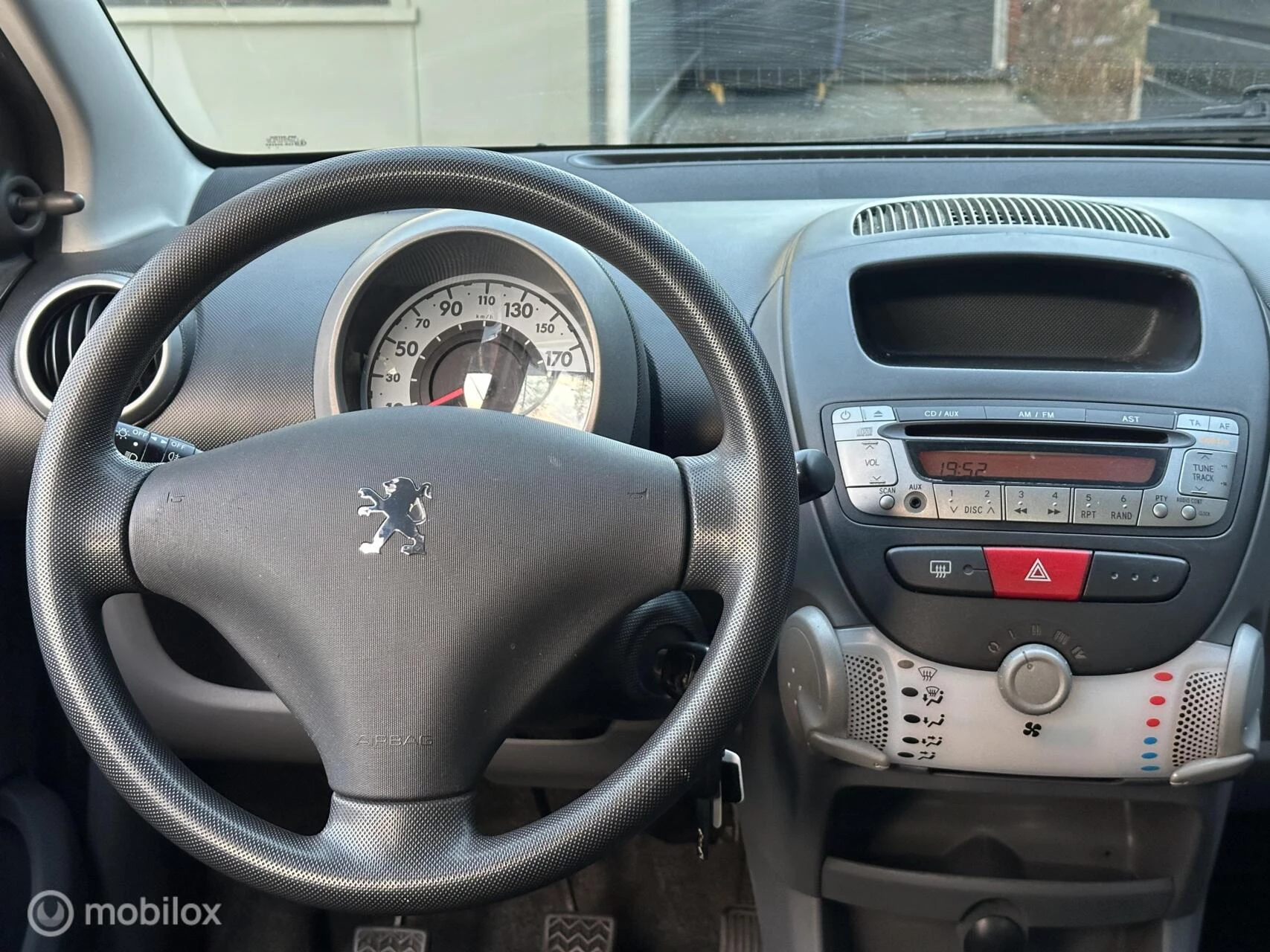 Hoofdafbeelding Peugeot 107