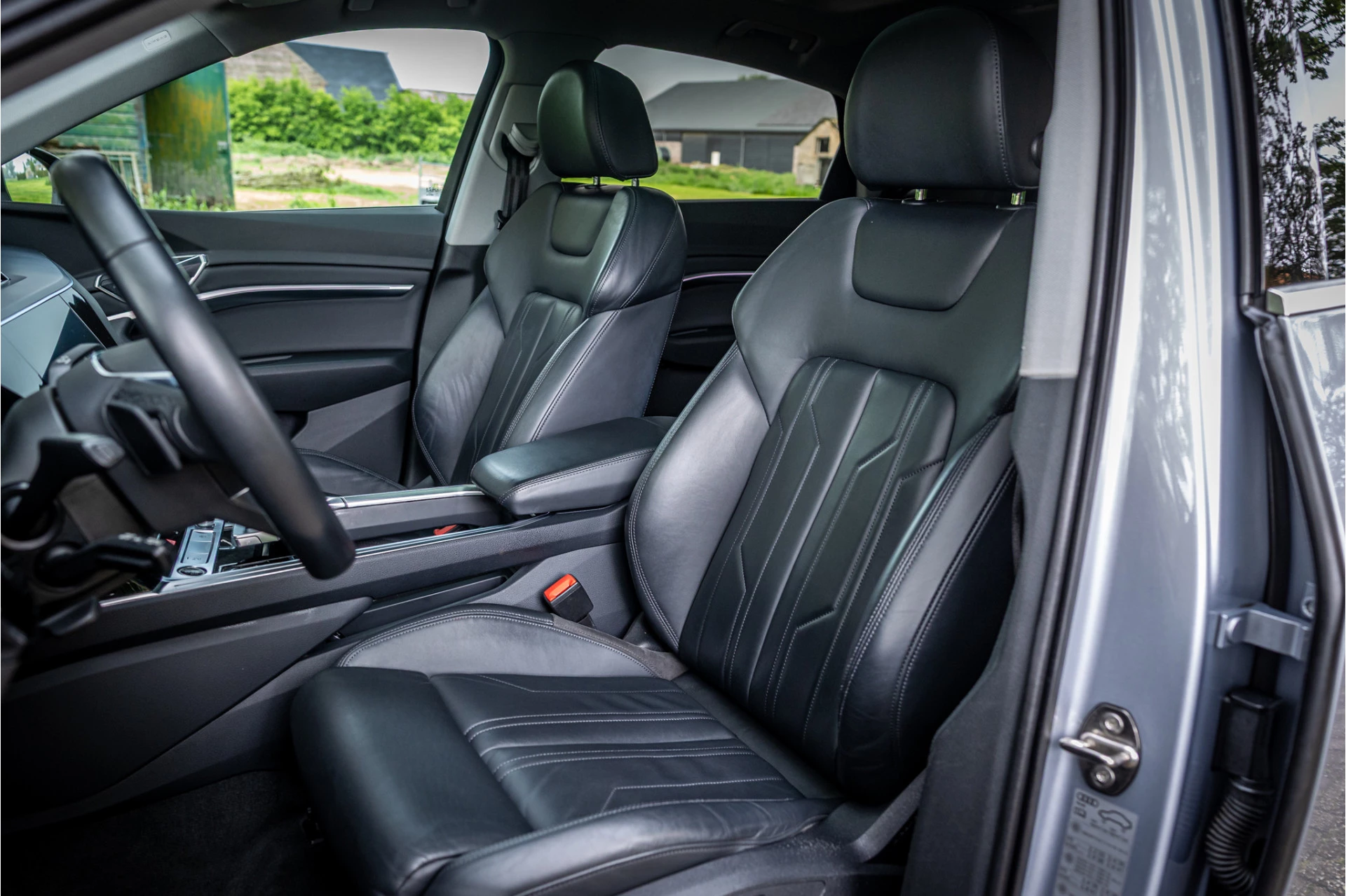 Hoofdafbeelding Audi e-tron
