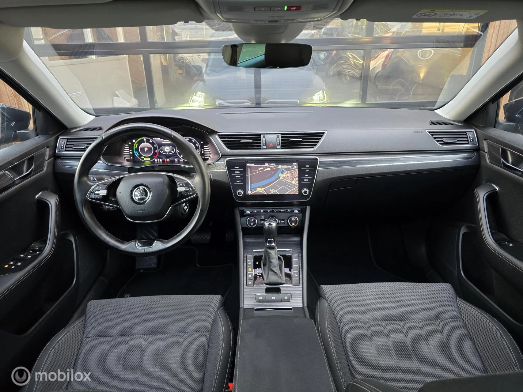 Hoofdafbeelding Škoda Superb