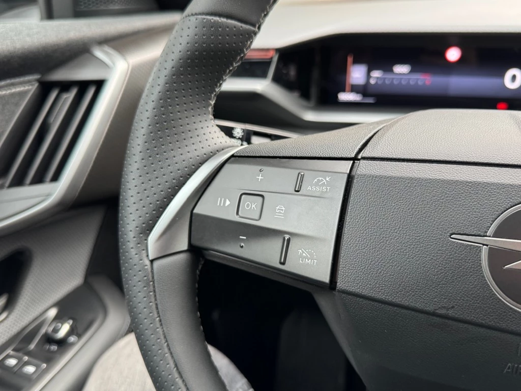 Hoofdafbeelding Opel Grandland