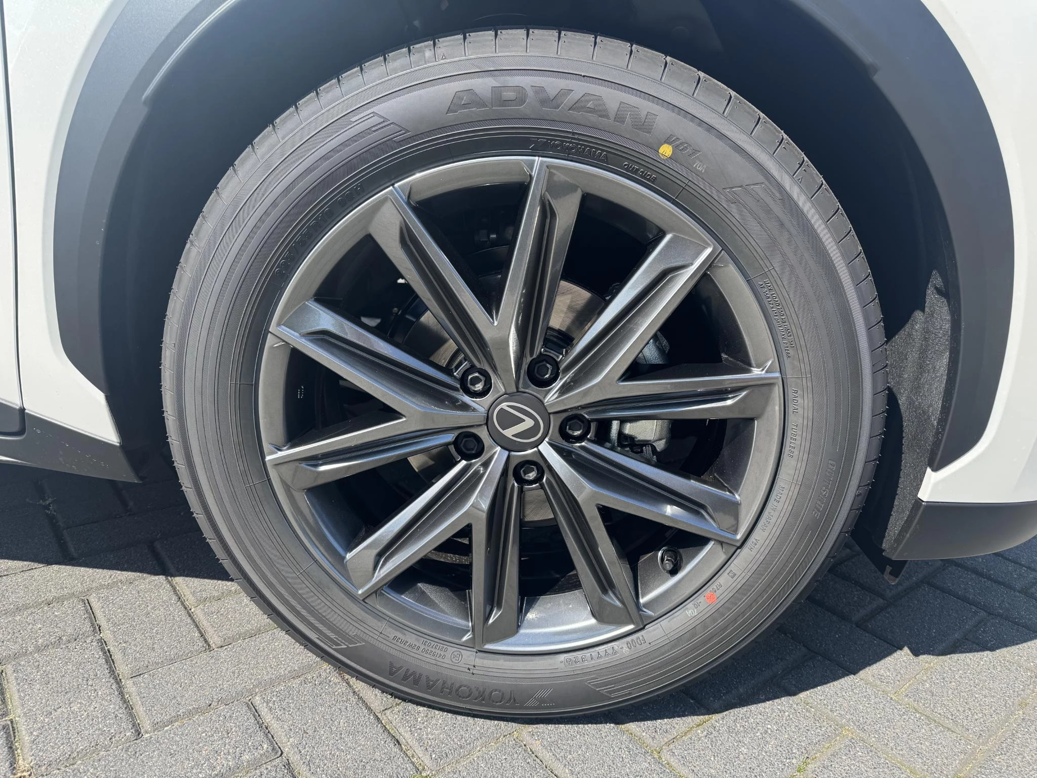 Hoofdafbeelding Lexus LBX