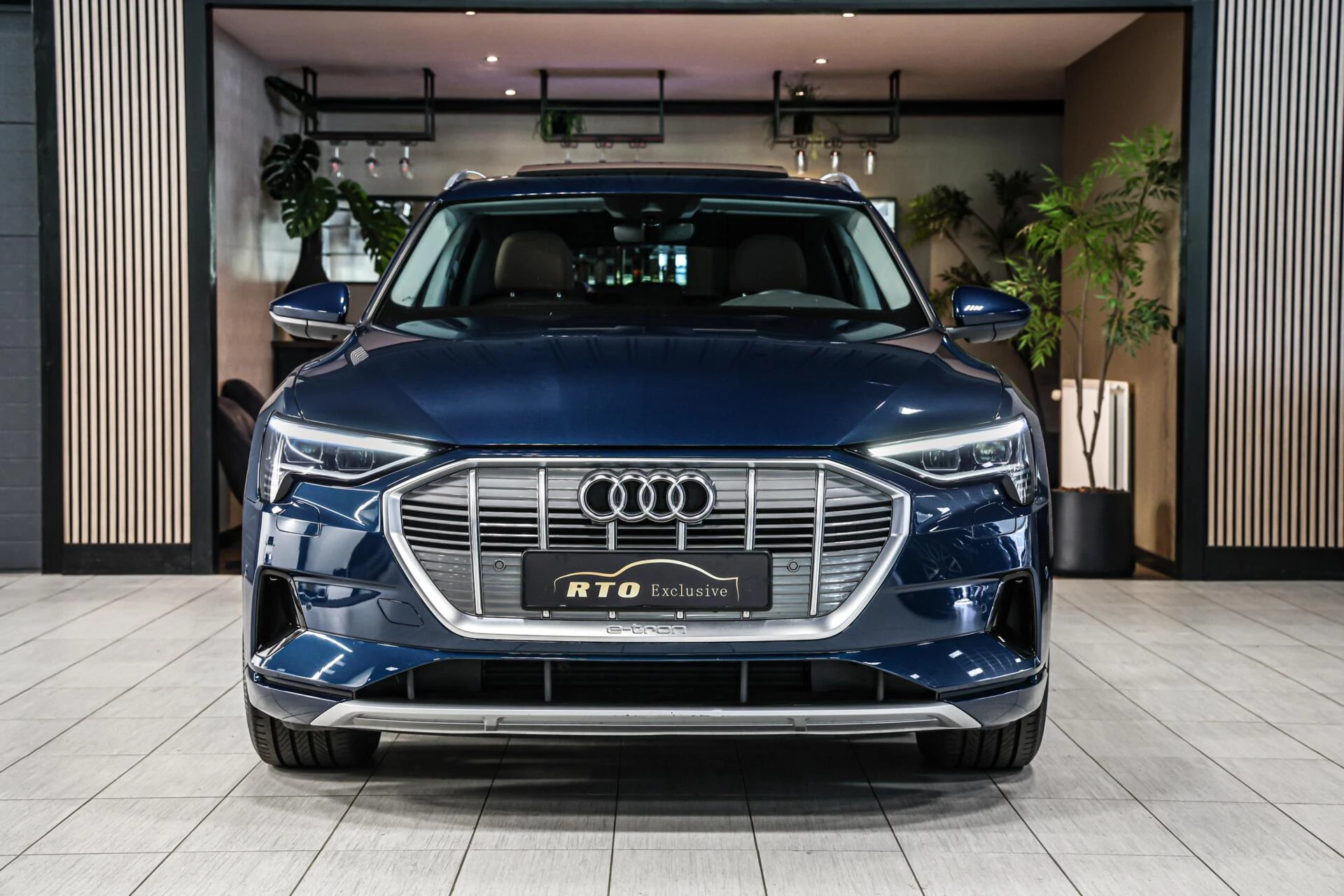Hoofdafbeelding Audi e-tron