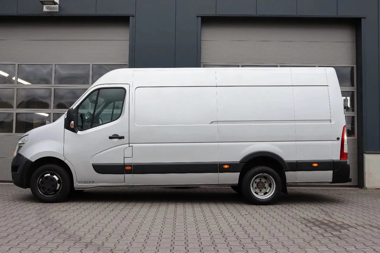 Hoofdafbeelding Nissan NV400