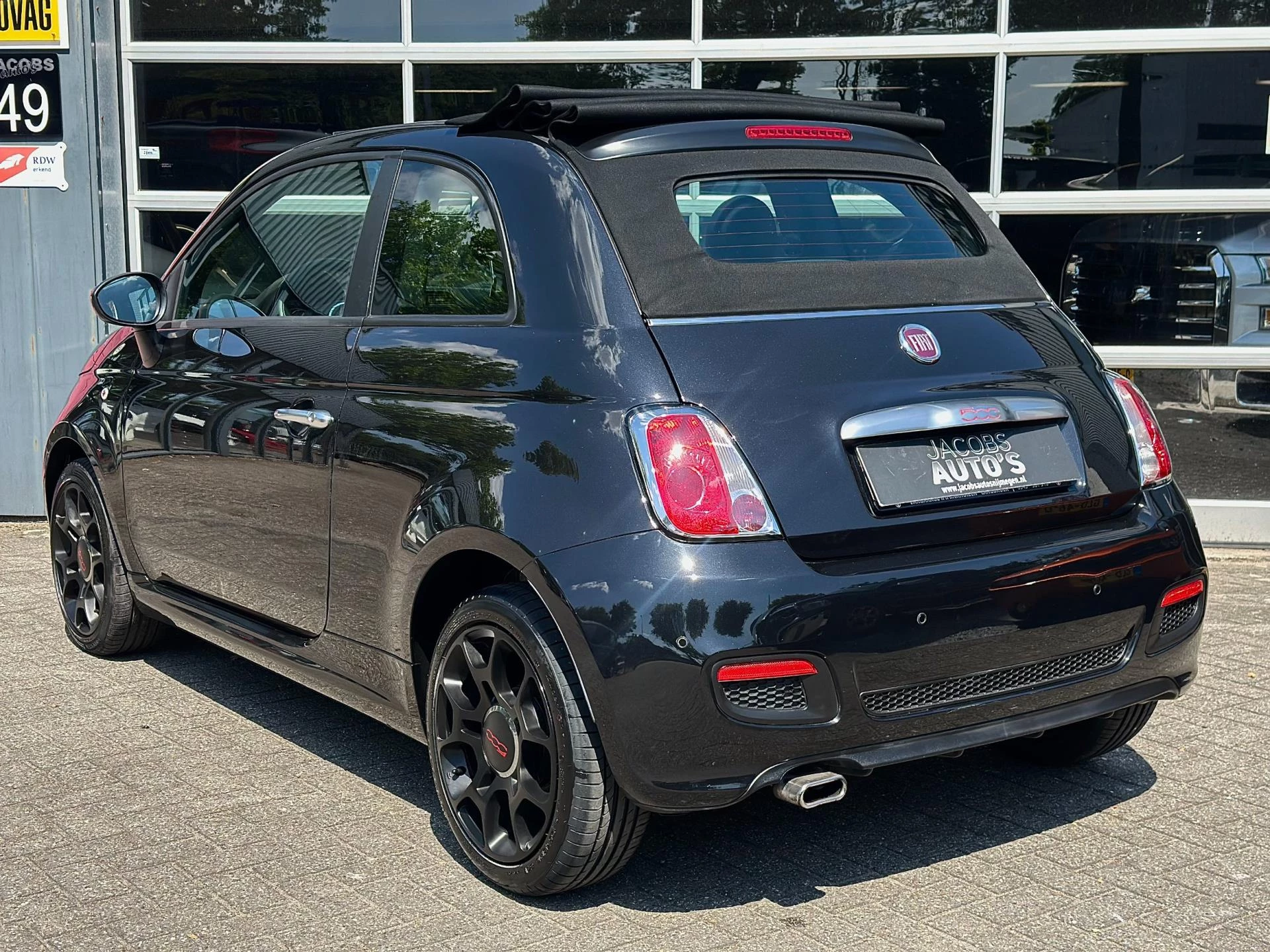 Hoofdafbeelding Fiat 500C