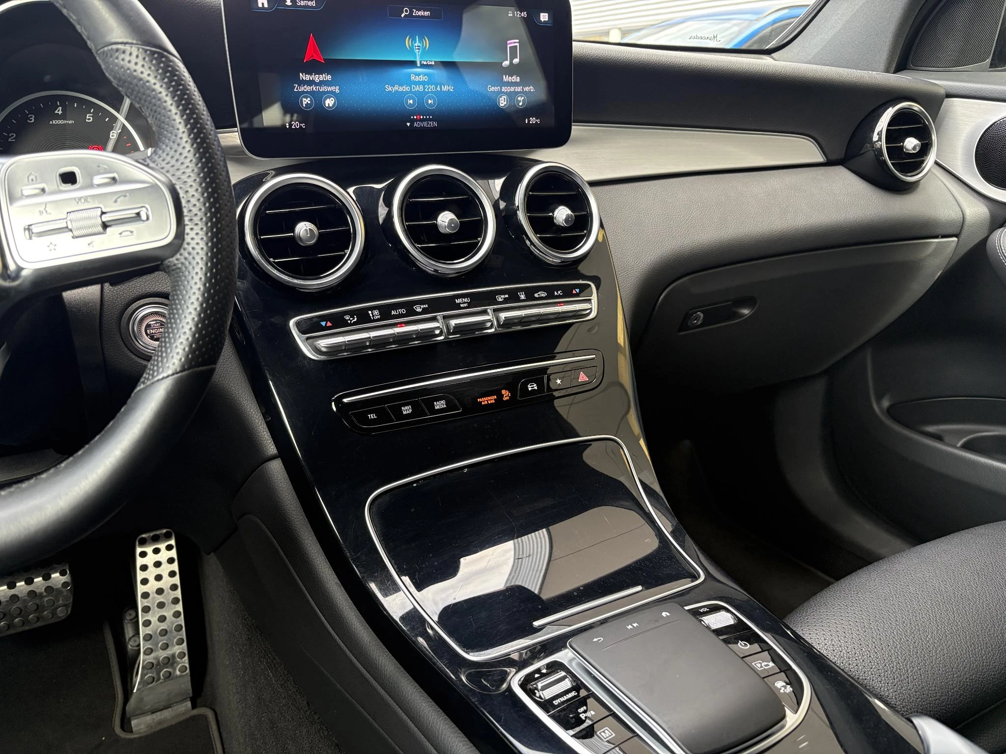 Hoofdafbeelding Mercedes-Benz GLC