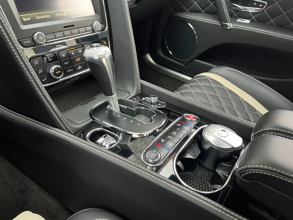 Hoofdafbeelding Bentley Flying Spur