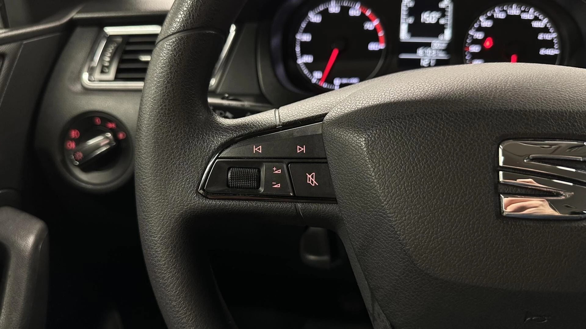 Hoofdafbeelding SEAT Toledo