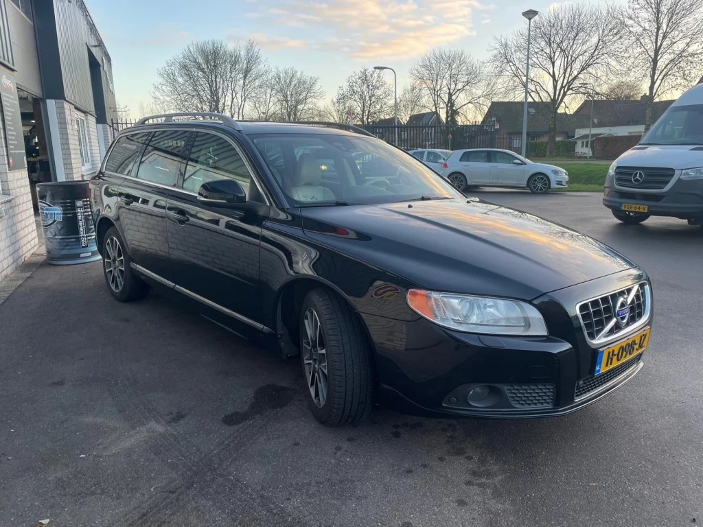 Hoofdafbeelding Volvo V70