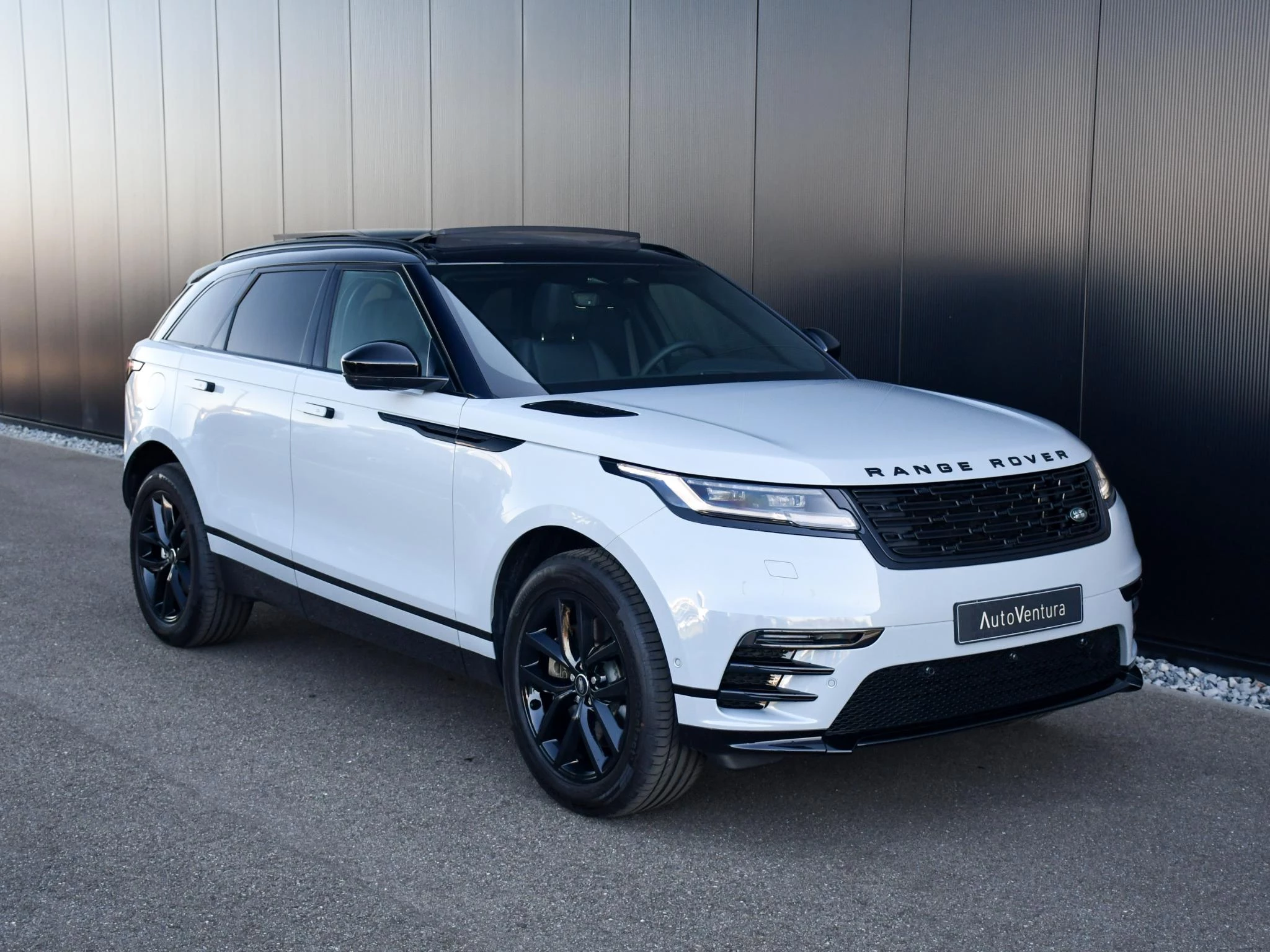 Hoofdafbeelding Land Rover Range Rover Velar