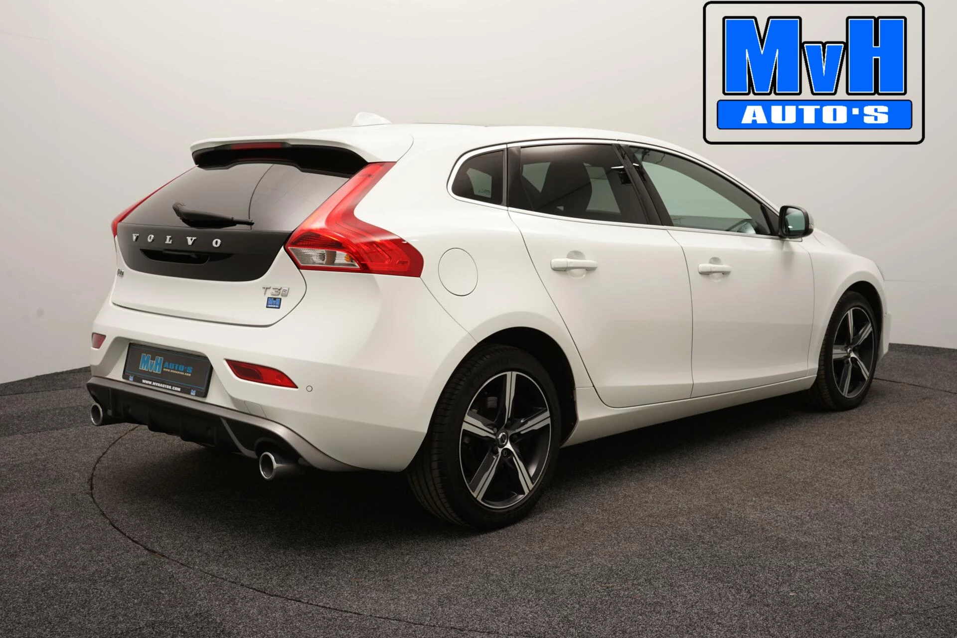 Hoofdafbeelding Volvo V40