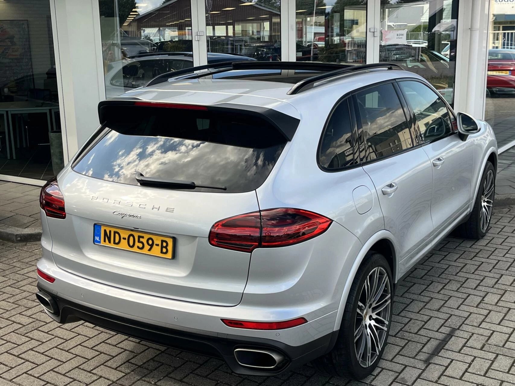 Hoofdafbeelding Porsche Cayenne