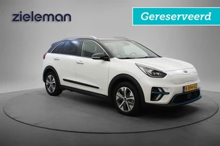 Kia e-Niro DynamicPlusLine 3 Fase 64 kWh - Carplay, Half Leer, Camera, Stuur/Stoelverw. JBL, SOH 100% GERESERVEERD!!!