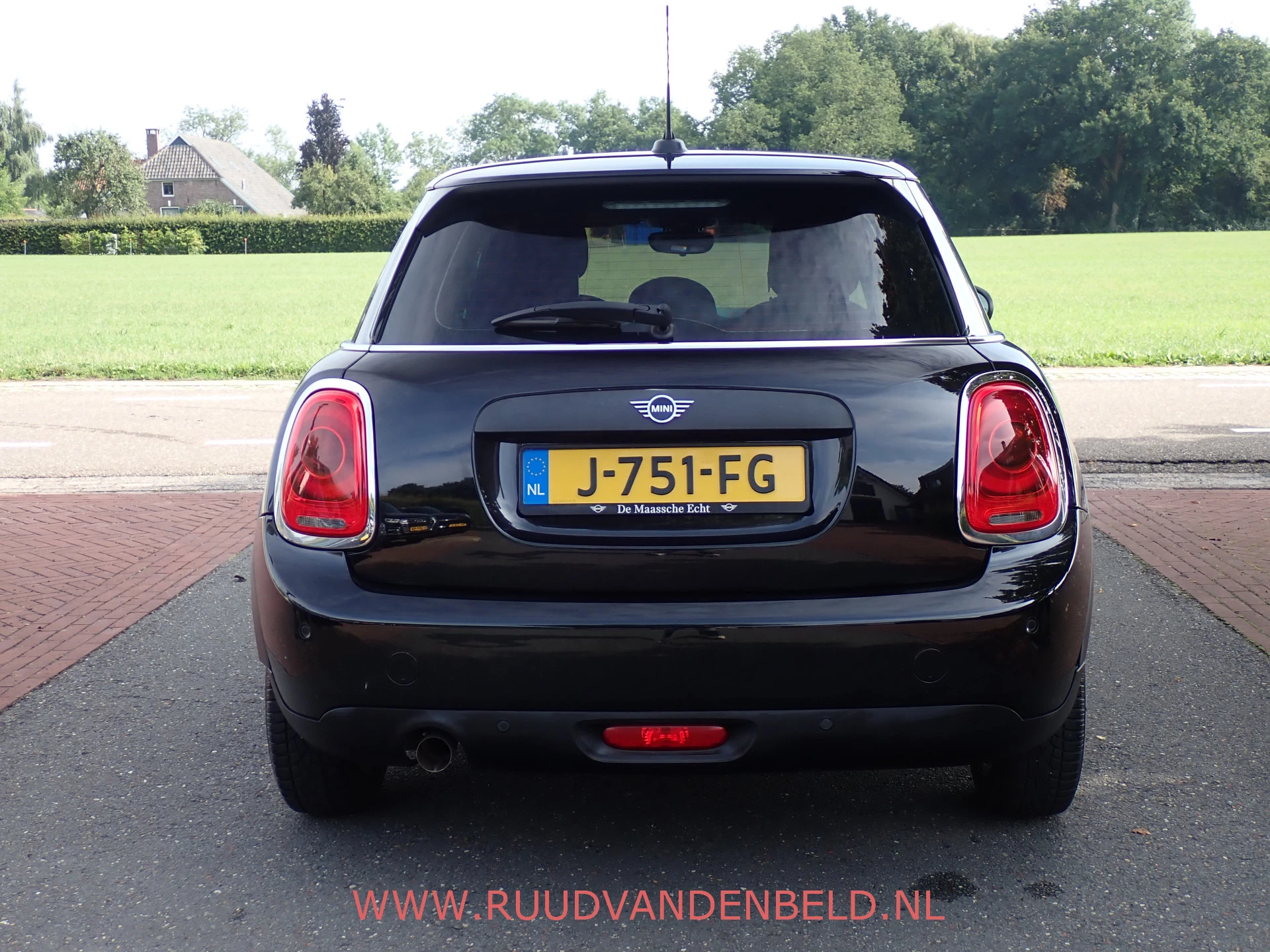 Hoofdafbeelding MINI One
