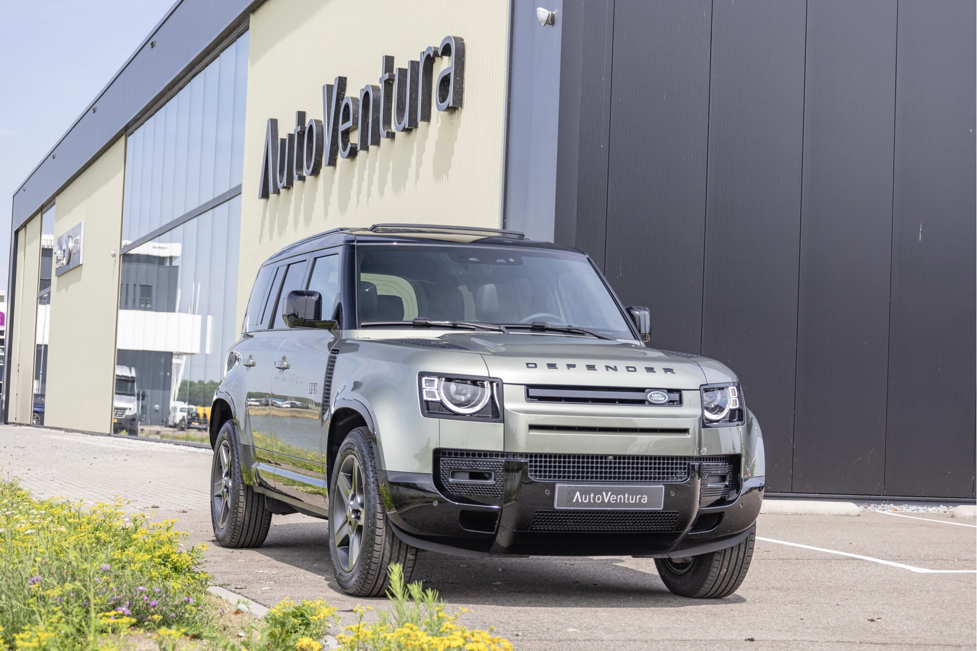Hoofdafbeelding Land Rover Defender