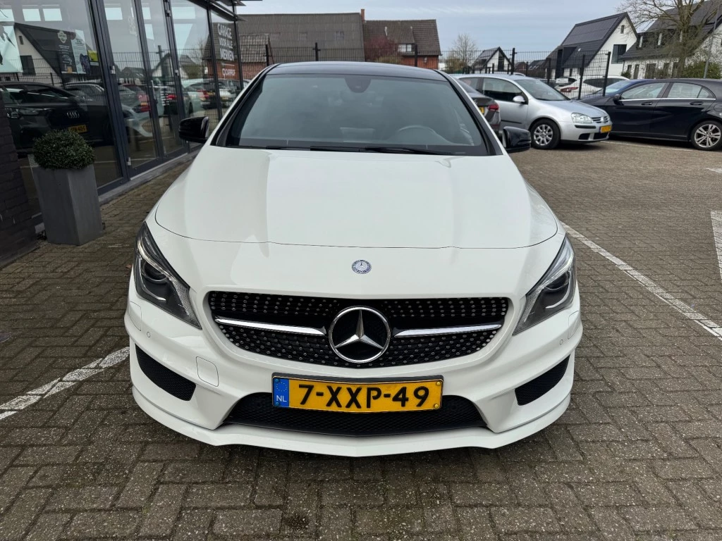 Hoofdafbeelding Mercedes-Benz CLA