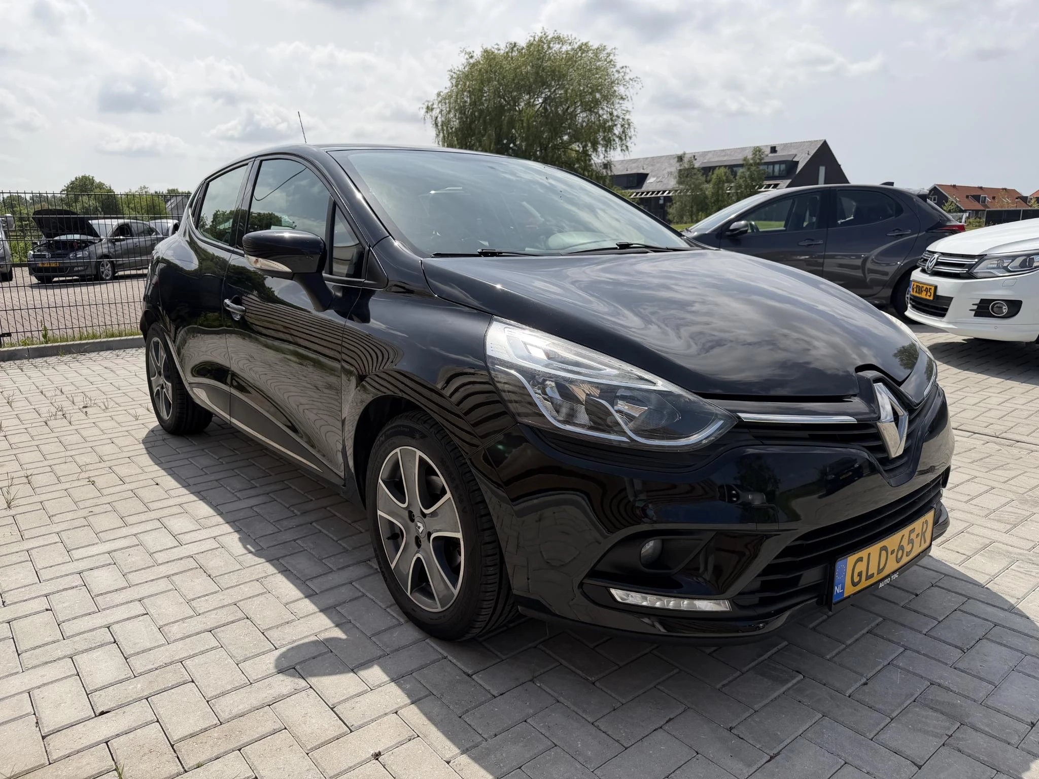 Hoofdafbeelding Renault Clio