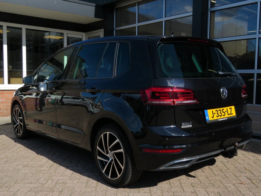 Hoofdafbeelding Volkswagen Golf Sportsvan