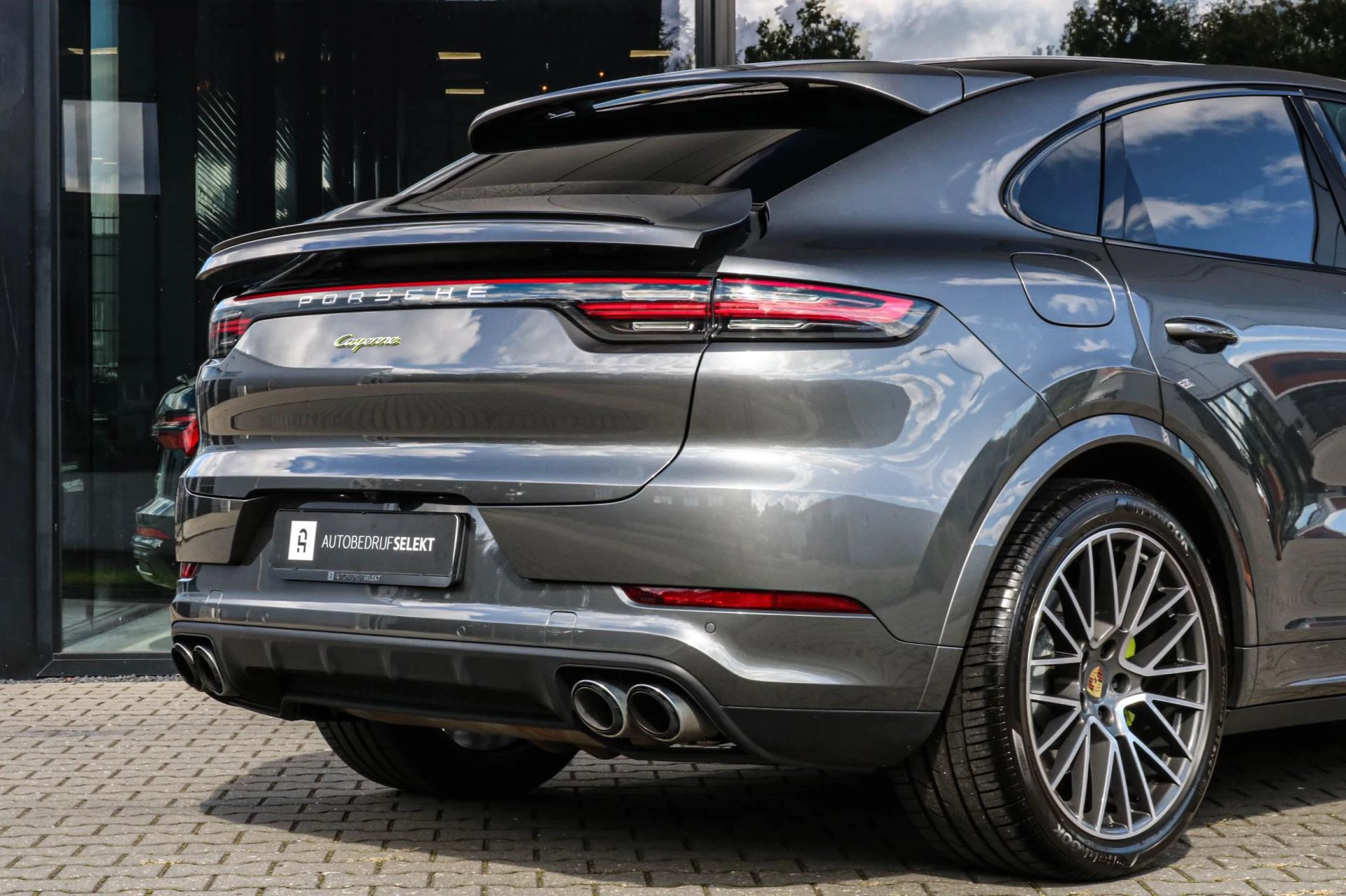 Hoofdafbeelding Porsche Cayenne