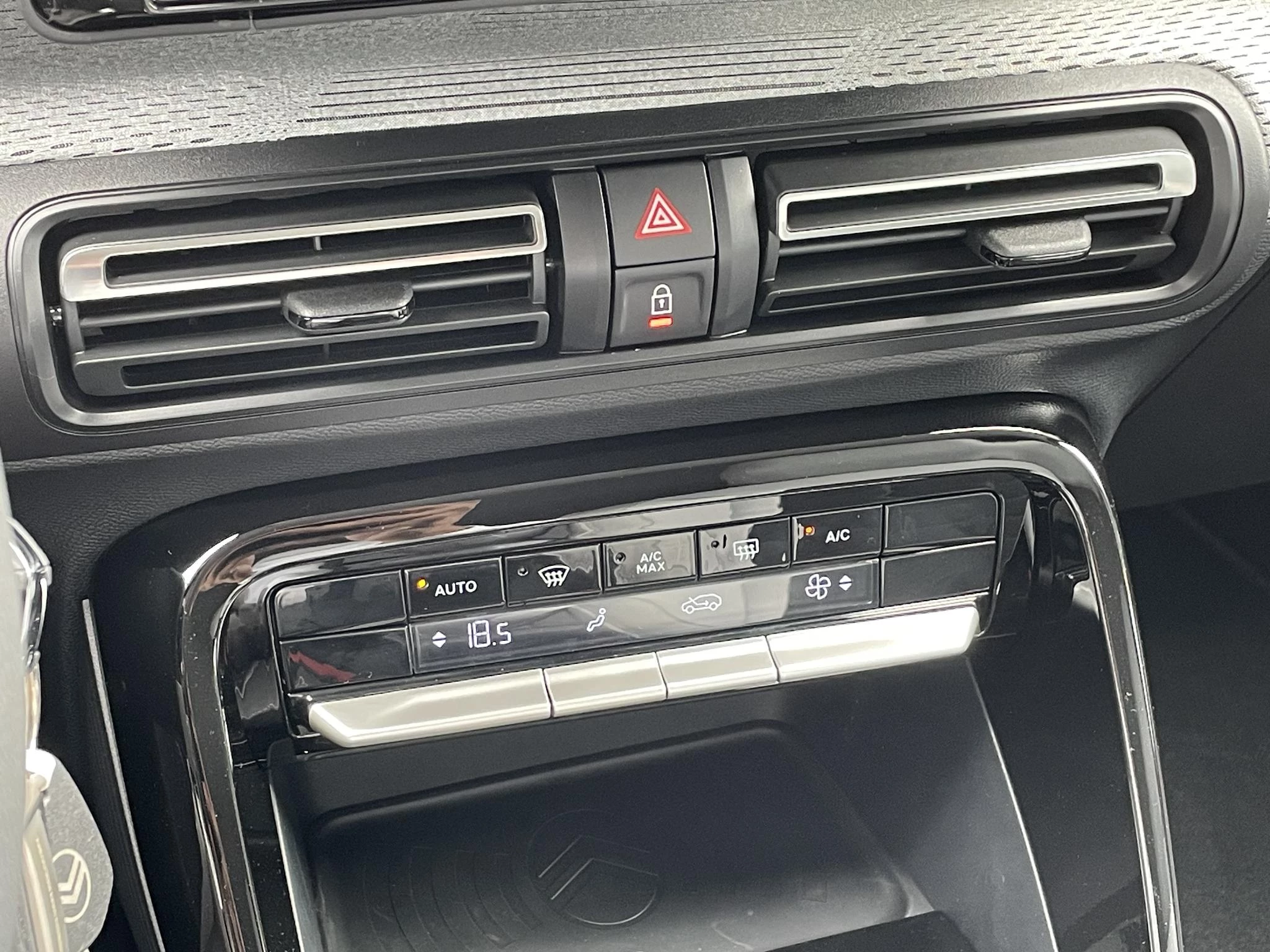 Hoofdafbeelding Citroën ë-C3