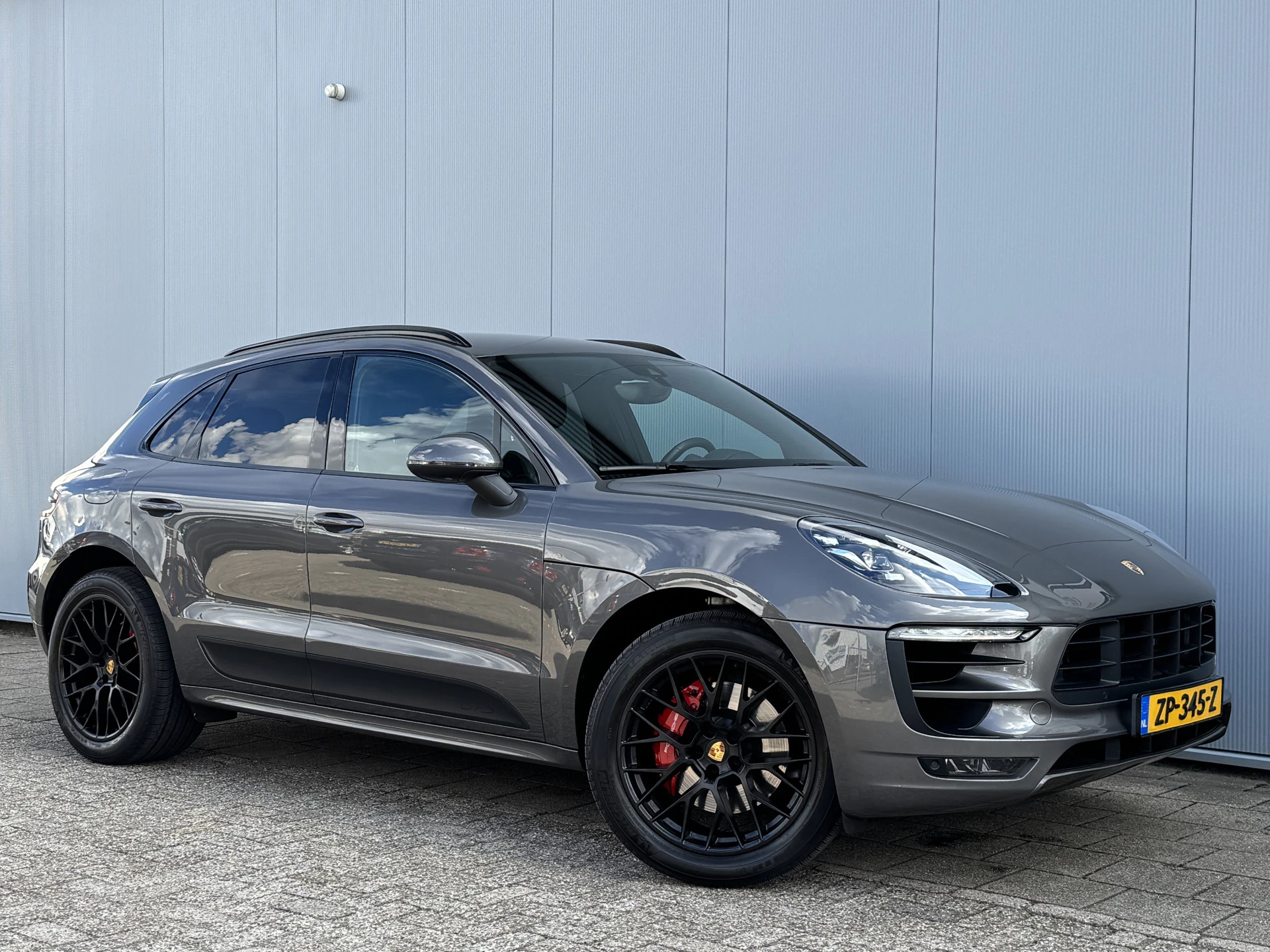Hoofdafbeelding Porsche Macan