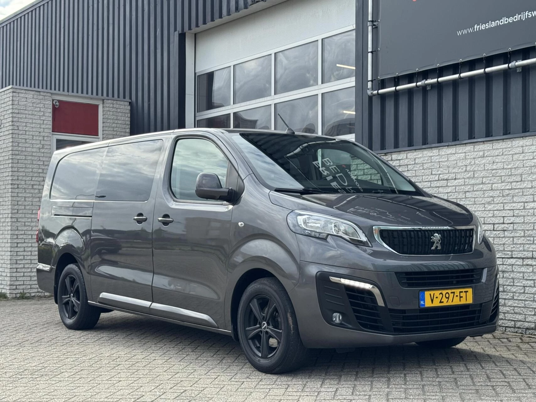 Hoofdafbeelding Peugeot Expert