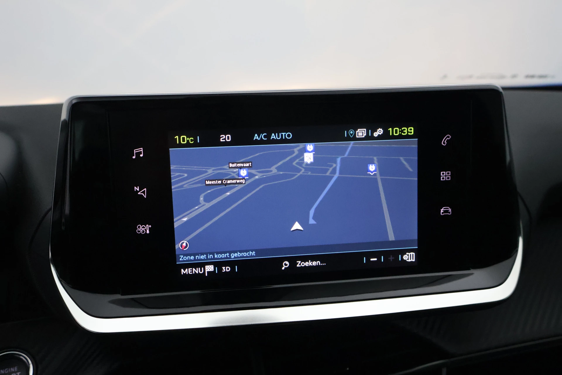 Hoofdafbeelding Peugeot e-2008