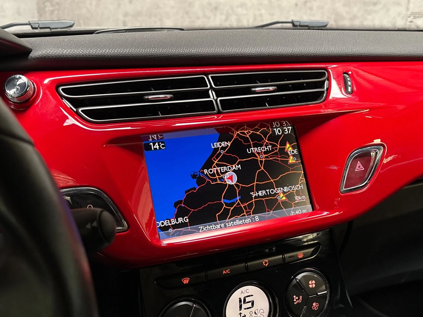 Hoofdafbeelding DS DS 3