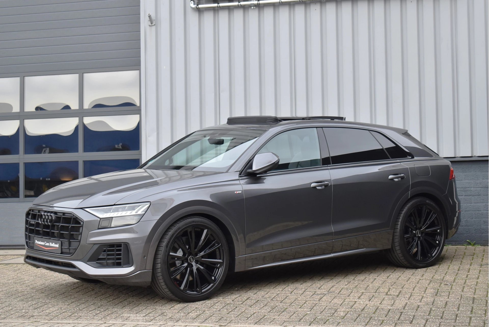 Hoofdafbeelding Audi Q8