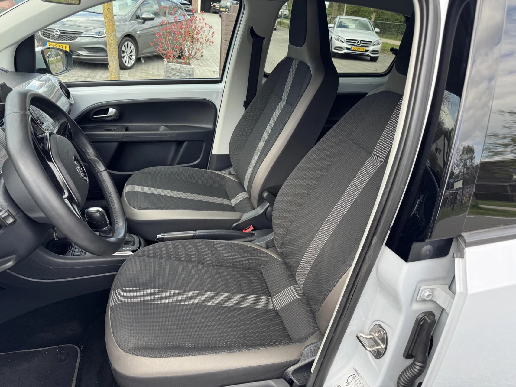 Hoofdafbeelding Volkswagen e-up!