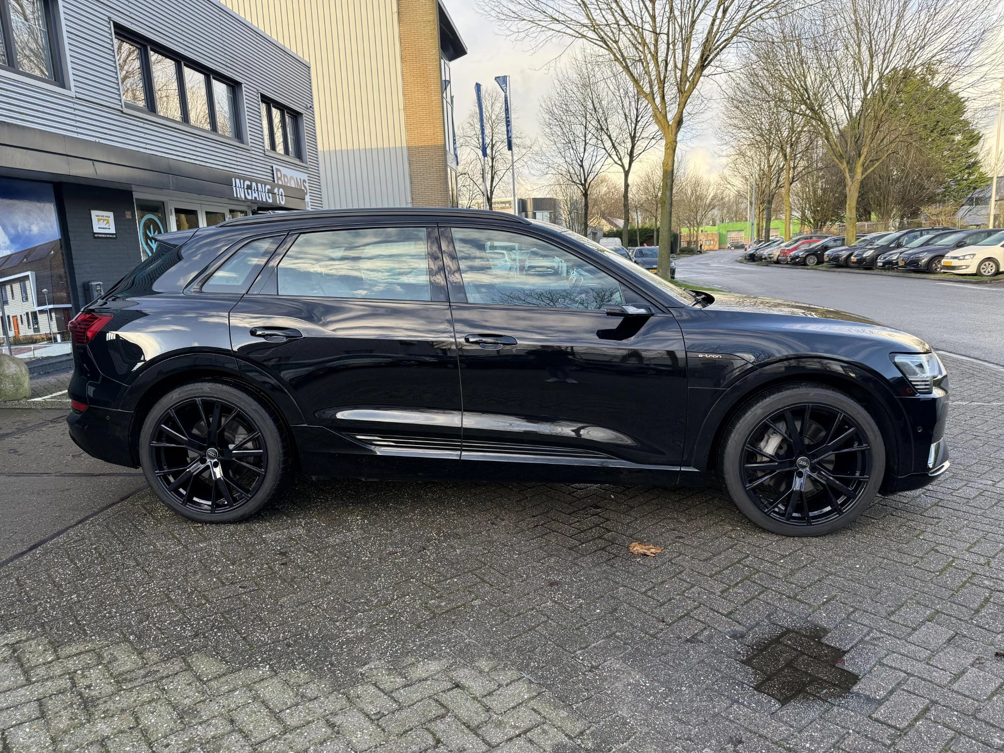 Hoofdafbeelding Audi e-tron