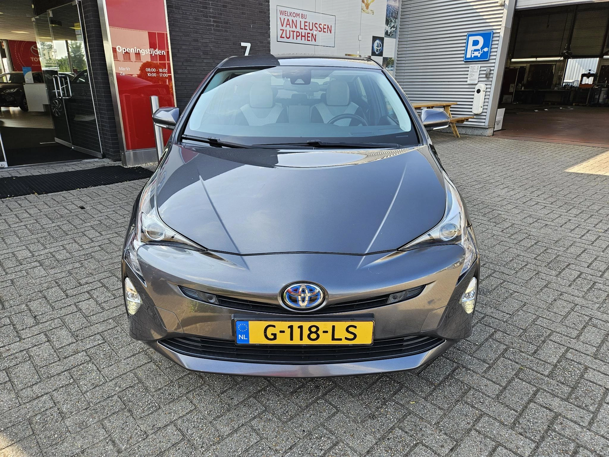 Hoofdafbeelding Toyota Prius