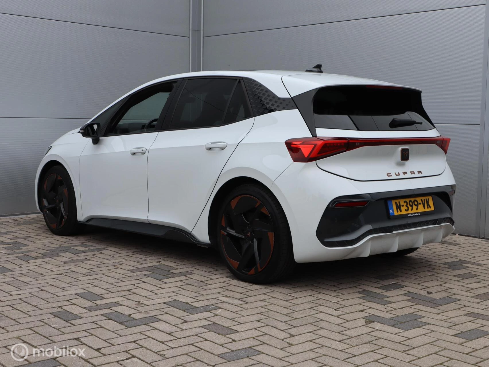 Hoofdafbeelding CUPRA Born
