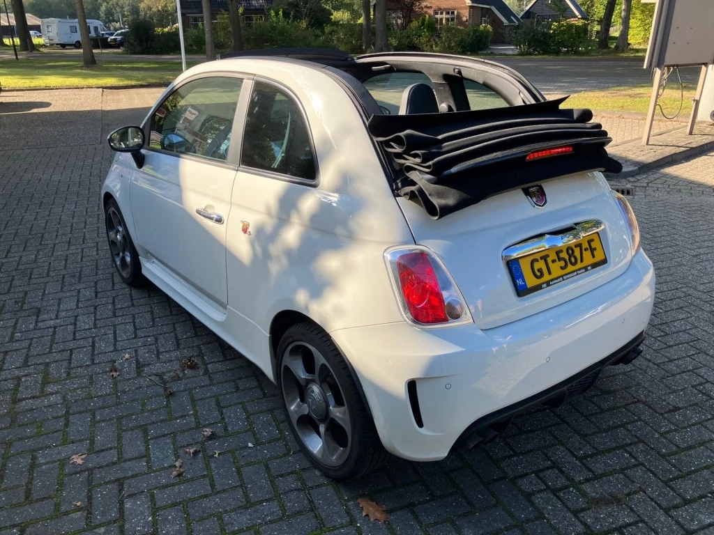 Hoofdafbeelding Abarth 500C