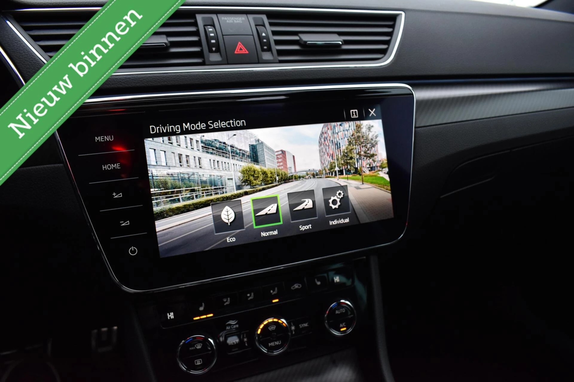 Hoofdafbeelding Škoda Superb