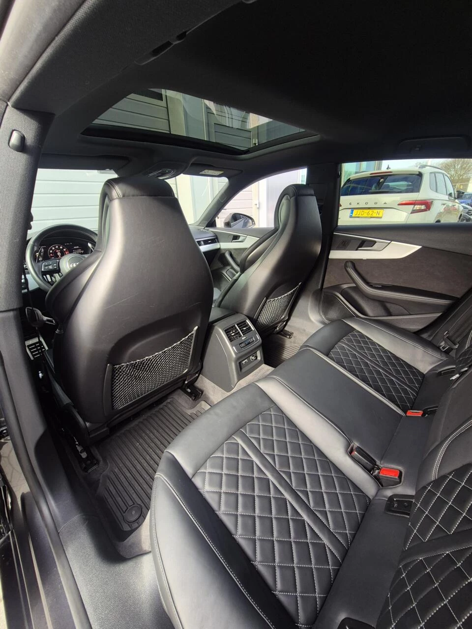 Hoofdafbeelding Audi S5