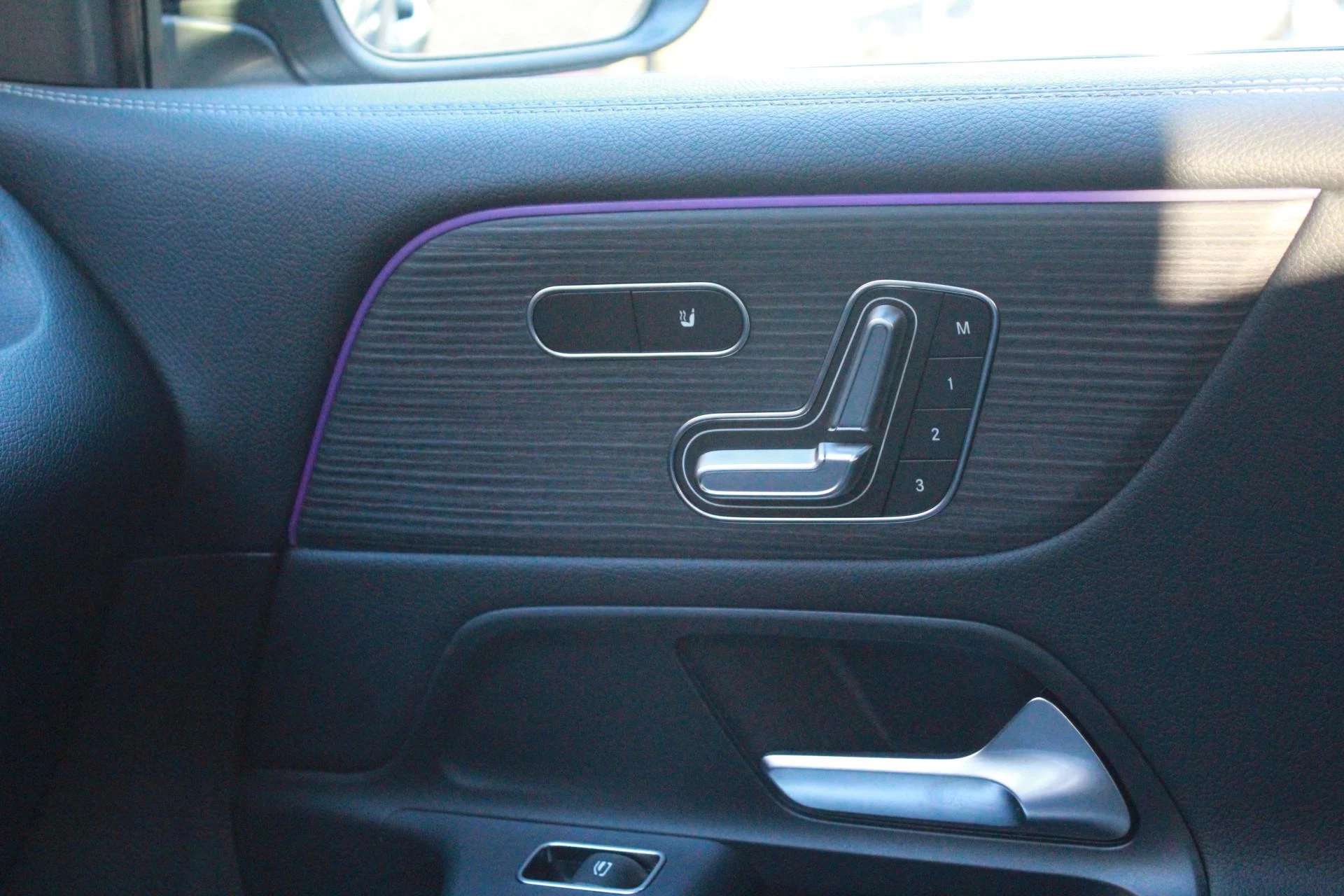 Hoofdafbeelding Mercedes-Benz EQB