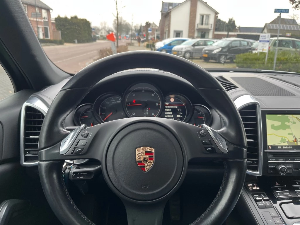 Hoofdafbeelding Porsche Cayenne