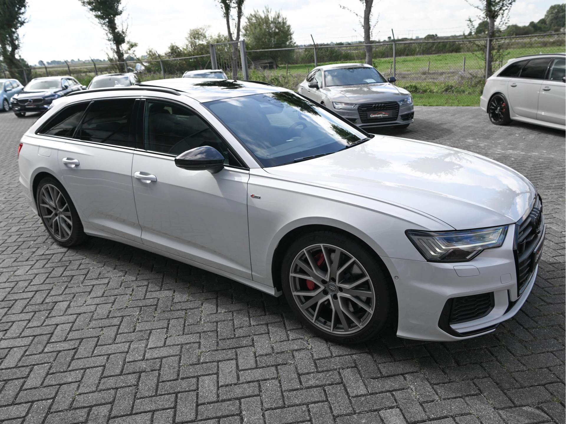 Hoofdafbeelding Audi A6