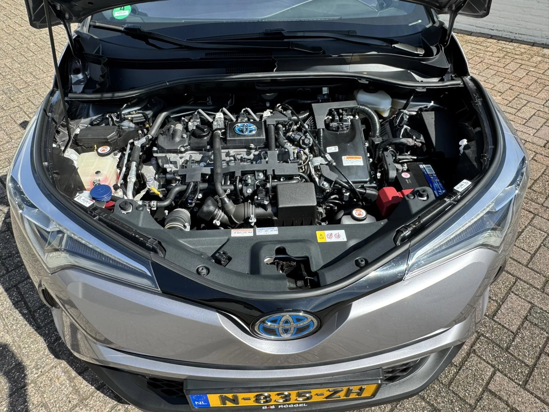 Hoofdafbeelding Toyota C-HR