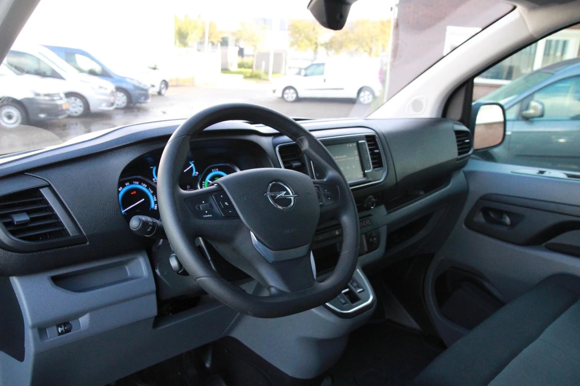 Hoofdafbeelding Opel Vivaro-e