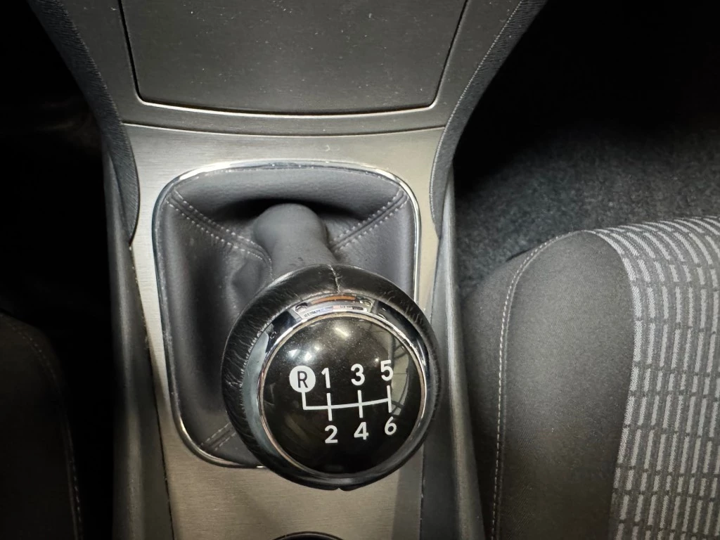 Hoofdafbeelding Toyota Avensis