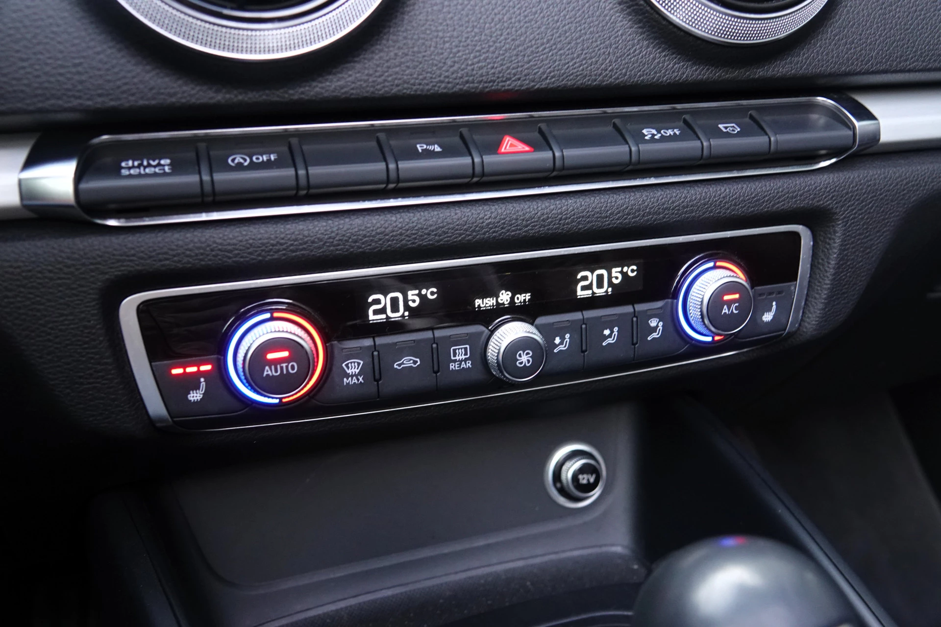 Hoofdafbeelding Audi S3