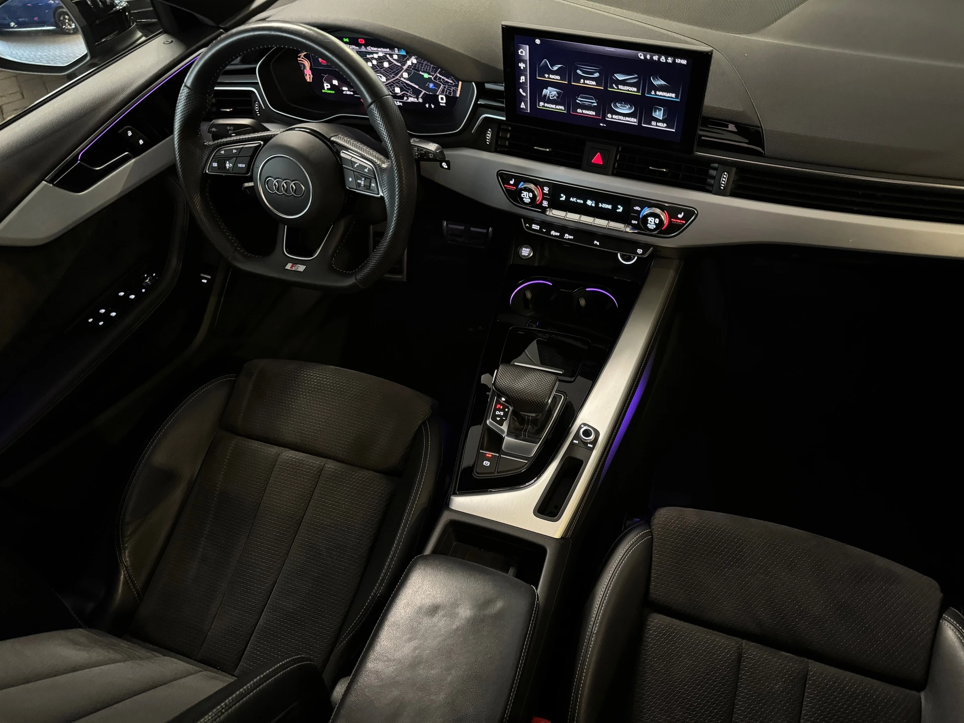 Hoofdafbeelding Audi A4