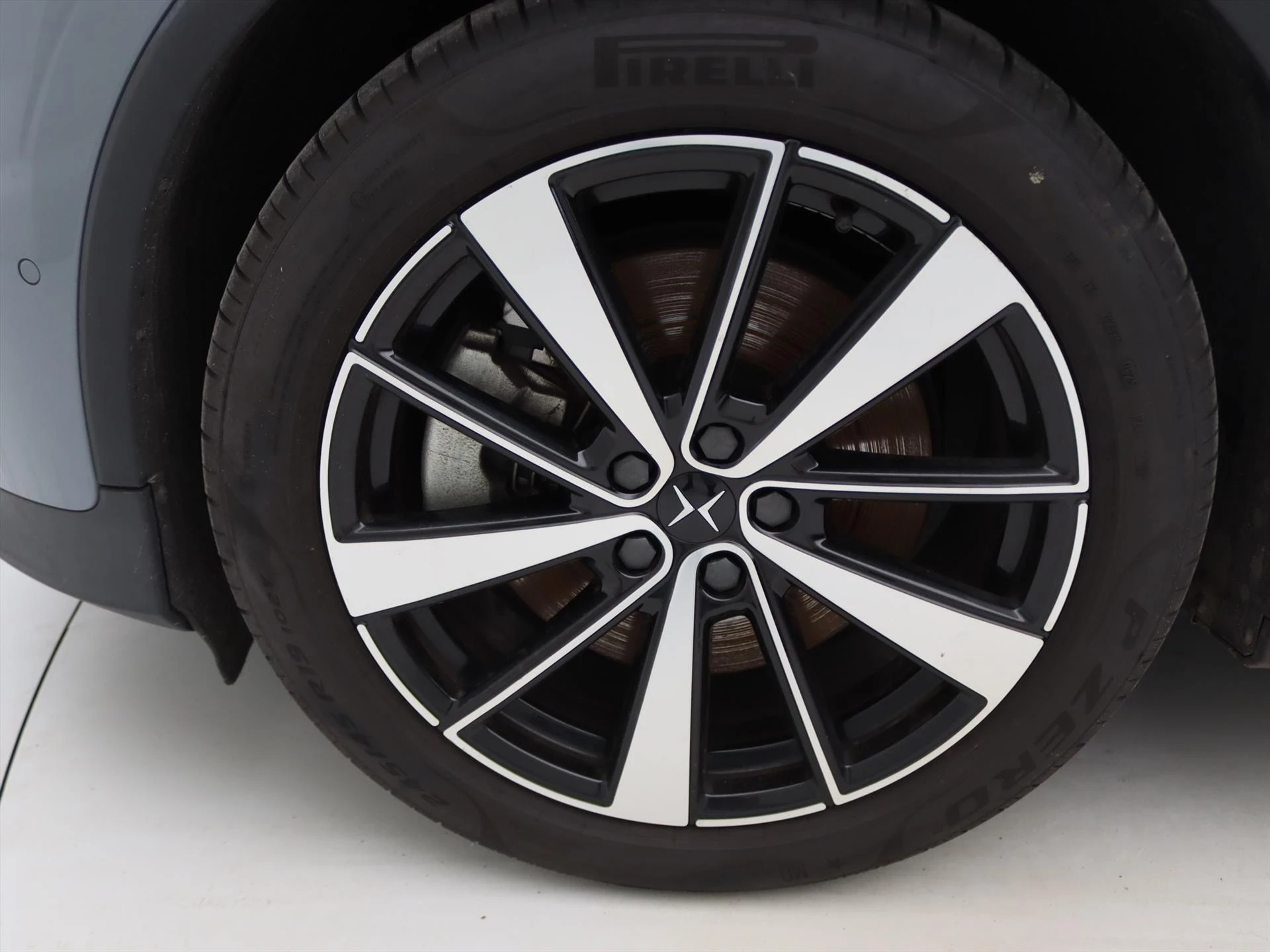 Hoofdafbeelding Polestar 2